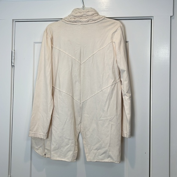 Neon Buddha Cream Knit Cardigan size large. NWT! - Picture 8 of 10